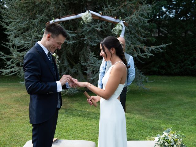 La boda de Raquel y Alex en Vilanova Del Valles, Barcelona 14