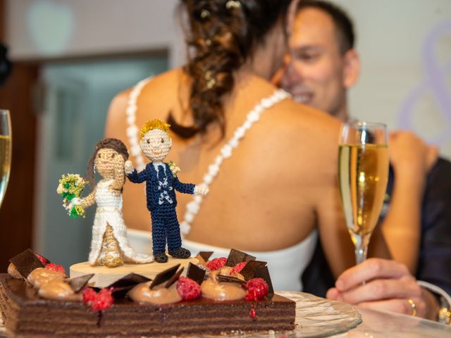 La boda de Raquel y Alex en Vilanova Del Valles, Barcelona 21