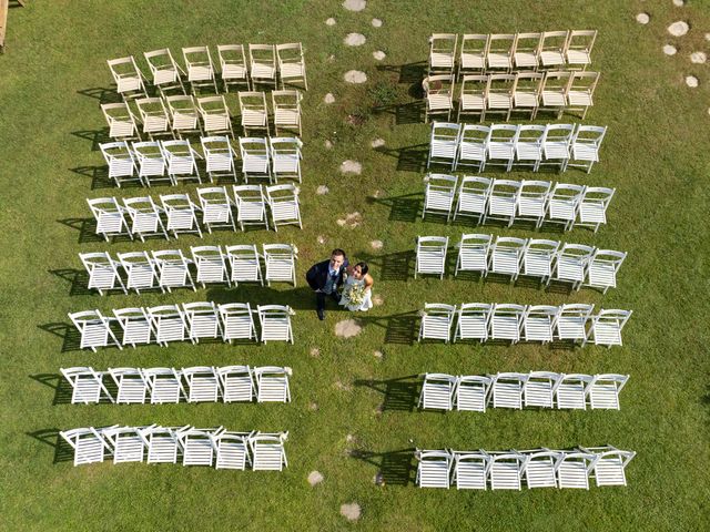 La boda de Raquel y Alex en Vilanova Del Valles, Barcelona 22