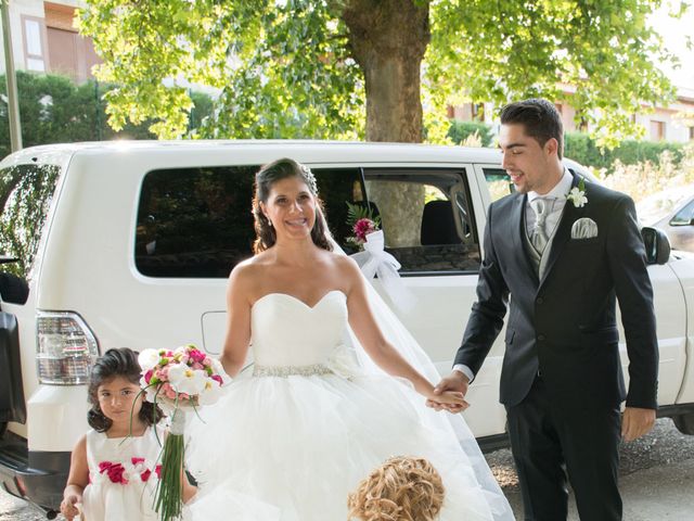 La boda de Juan y Elisabeht en Villanubla, Valladolid 21