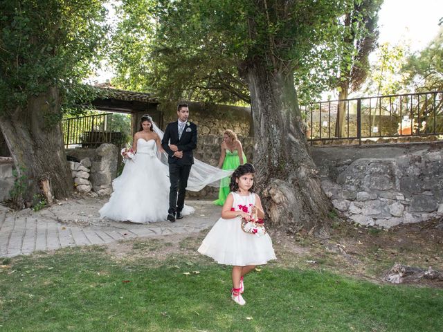 La boda de Juan y Elisabeht en Villanubla, Valladolid 23