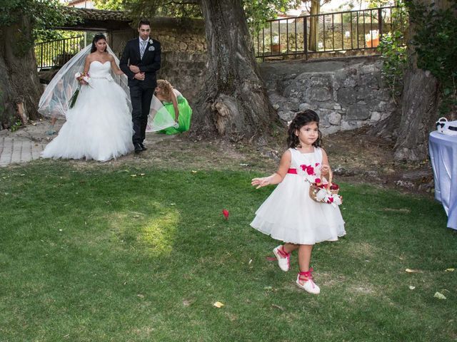 La boda de Juan y Elisabeht en Villanubla, Valladolid 24