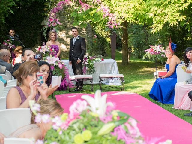 La boda de Juan y Elisabeht en Villanubla, Valladolid 26