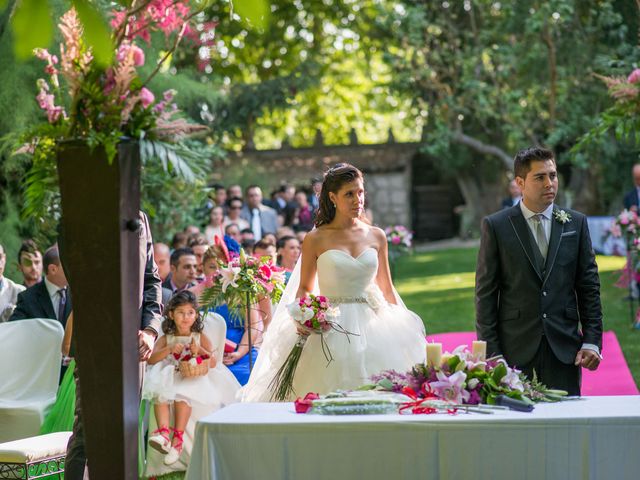 La boda de Juan y Elisabeht en Villanubla, Valladolid 31