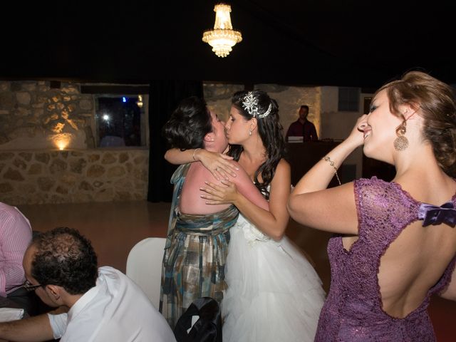 La boda de Juan y Elisabeht en Villanubla, Valladolid 72