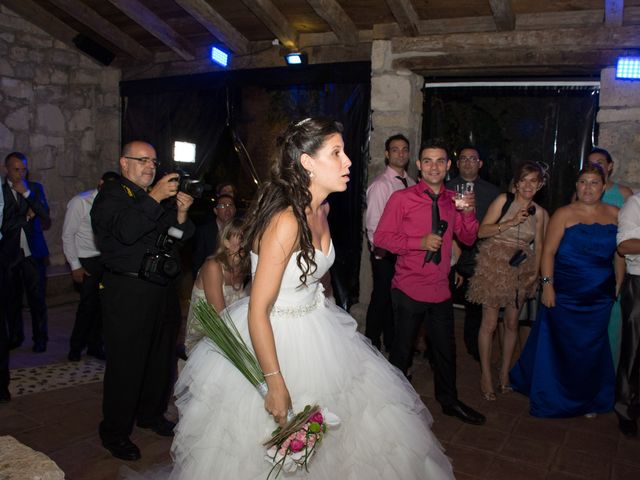 La boda de Juan y Elisabeht en Villanubla, Valladolid 83