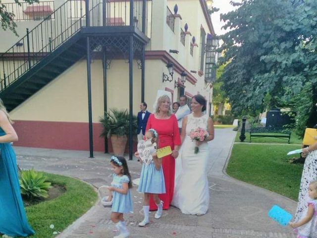 La boda de Cristina y Lidia en Sanlucar La Mayor, Sevilla 3