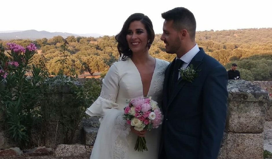 La boda de Alberto y Patricia en Alburquerque, Badajoz