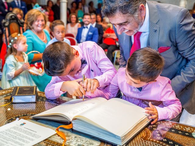 La boda de Juan Manuel y Davinia en Torremolinos, Málaga 62