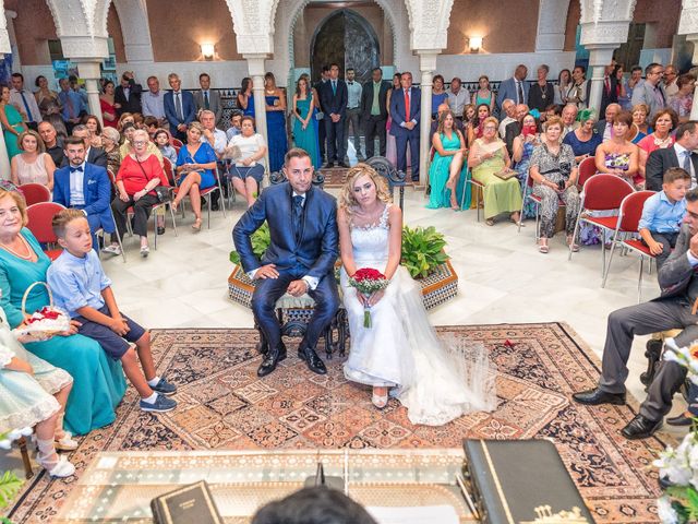 La boda de Juan Manuel y Davinia en Torremolinos, Málaga 65