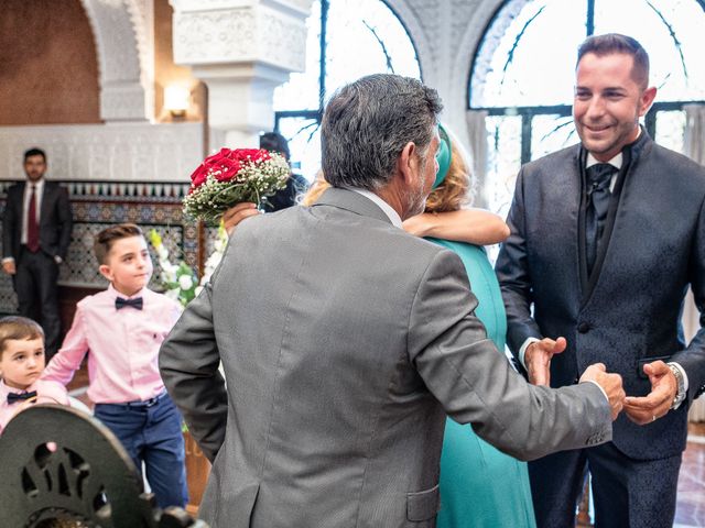 La boda de Juan Manuel y Davinia en Torremolinos, Málaga 68