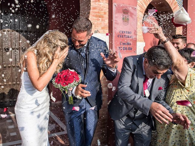La boda de Juan Manuel y Davinia en Torremolinos, Málaga 81