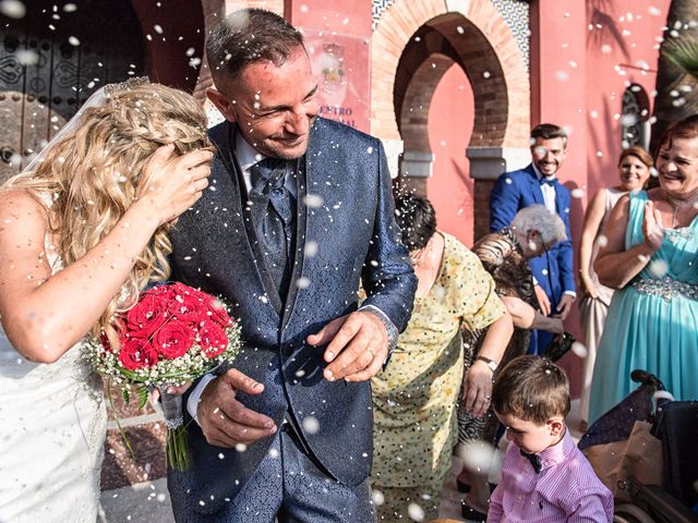 La boda de Juan Manuel y Davinia en Torremolinos, Málaga 82