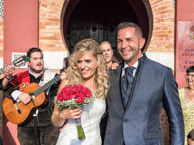 La boda de Juan Manuel y Davinia en Torremolinos, Málaga 84