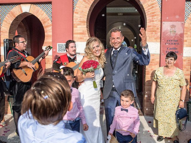 La boda de Juan Manuel y Davinia en Torremolinos, Málaga 88