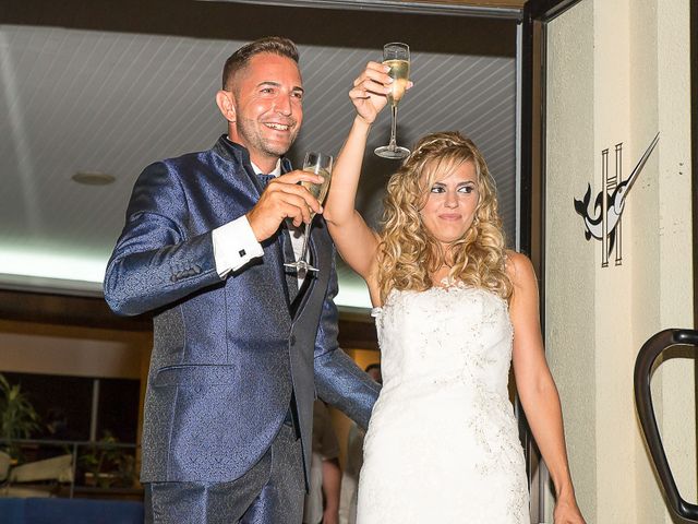 La boda de Juan Manuel y Davinia en Torremolinos, Málaga 93
