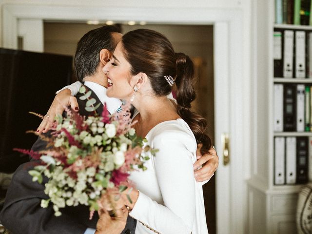 La boda de Leandro y Alcira en Sevilla, Sevilla 31