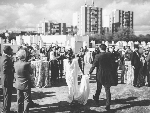 La boda de Leandro y Alcira en Sevilla, Sevilla 78