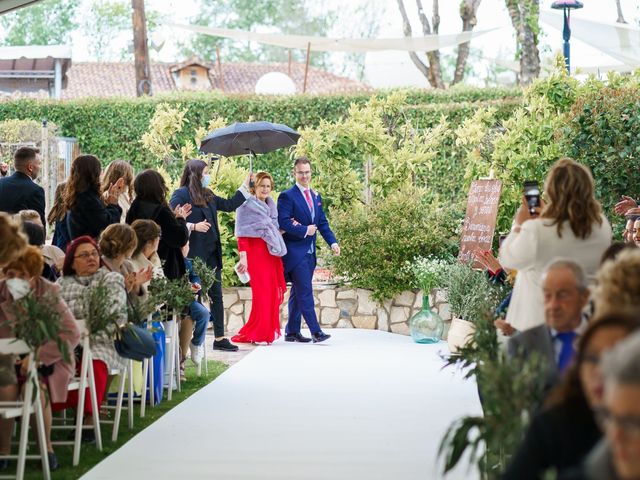 La boda de Santi y Laura en Arganda Del Rey, Madrid 12