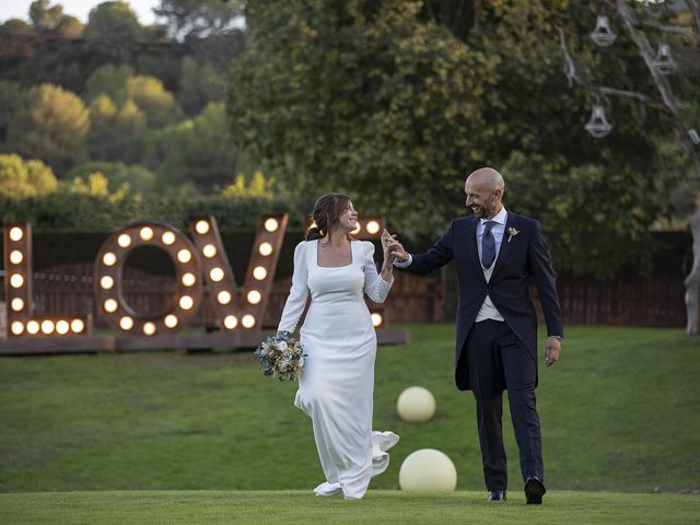 La boda de JUDITH y AGRIPINO en Sant Fost De Campsentelles, Barcelona 93