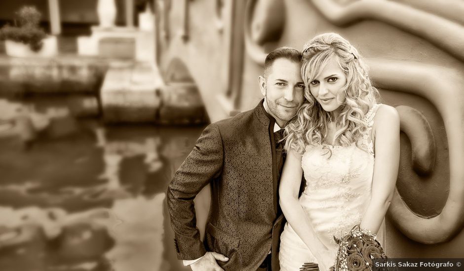 La boda de Juan Manuel y Davinia en Torremolinos, Málaga