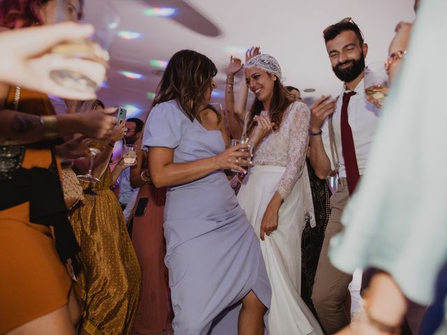 La boda de Angelo y Laura en Oleiros, A Coruña 109