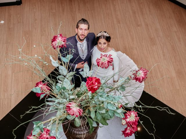 La boda de Alberto y Leticia en Viñuela, Málaga 42
