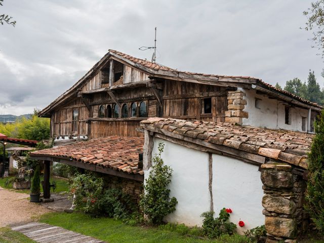 La boda de Pablo y Elena en Loiu, Vizcaya 3