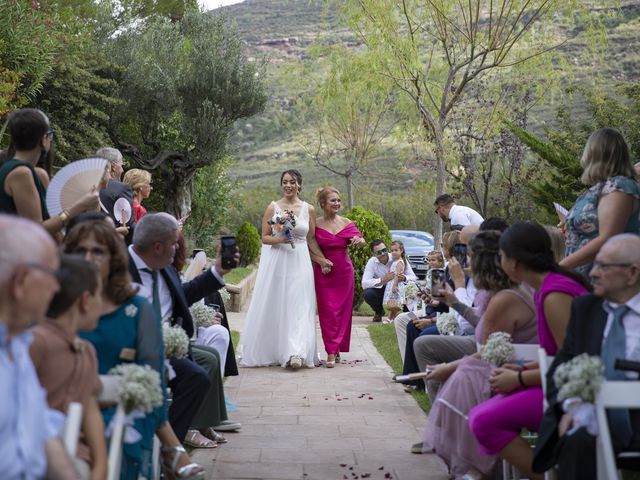 La boda de Laia y Miquel en Monistrol De Montserrat, Barcelona 21