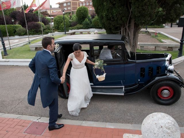 La boda de Diego y María en Pozal De Gallinas, Valladolid 72