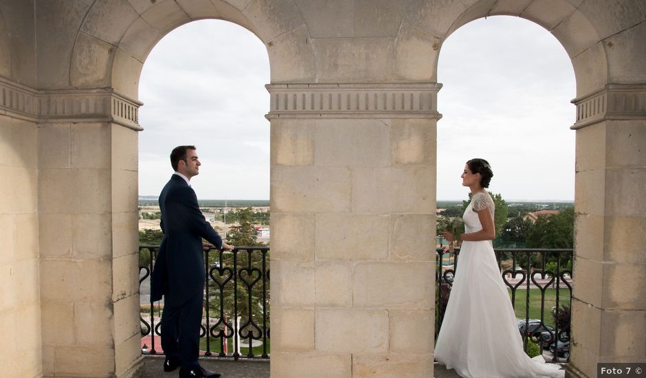 La boda de Diego y María en Pozal De Gallinas, Valladolid