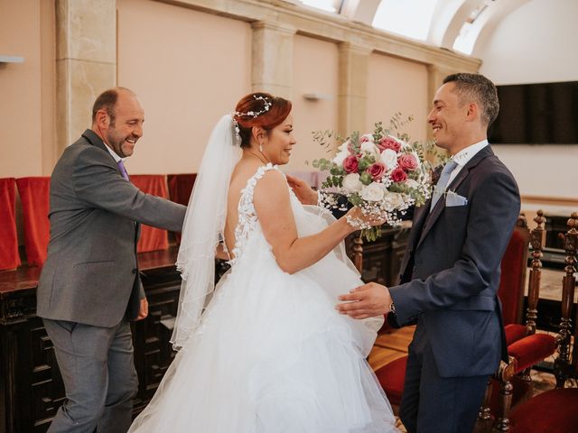 La boda de Haydeé y Heury en Durango, Vizcaya 31