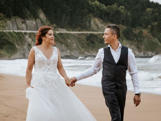 La boda de Haydeé y Heury en Durango, Vizcaya 86