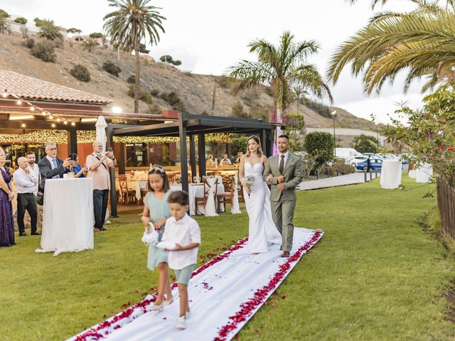 La boda de Adrian y Monica en Telde, Las Palmas 8
