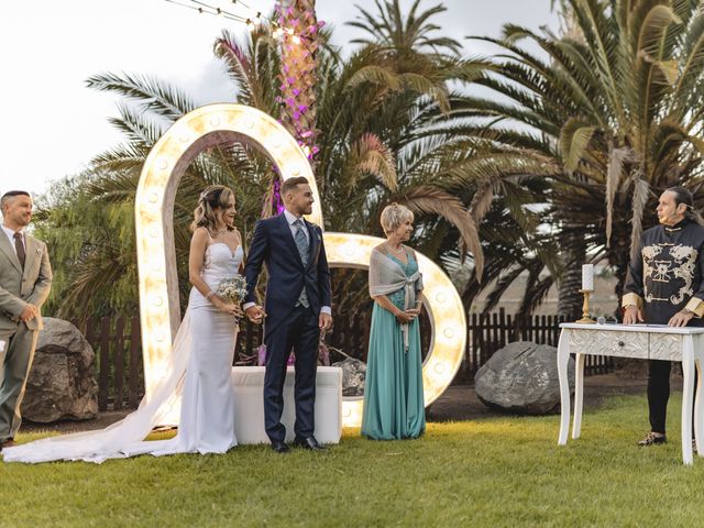 La boda de Adrian y Monica en Telde, Las Palmas 9