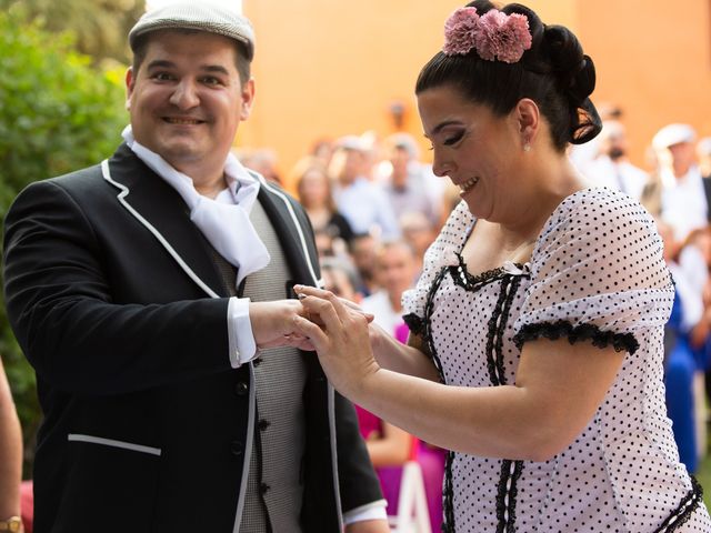 La boda de Joaquin y Mireia en Madrid, Madrid 33