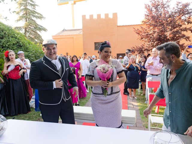 La boda de Joaquin y Mireia en Madrid, Madrid 36