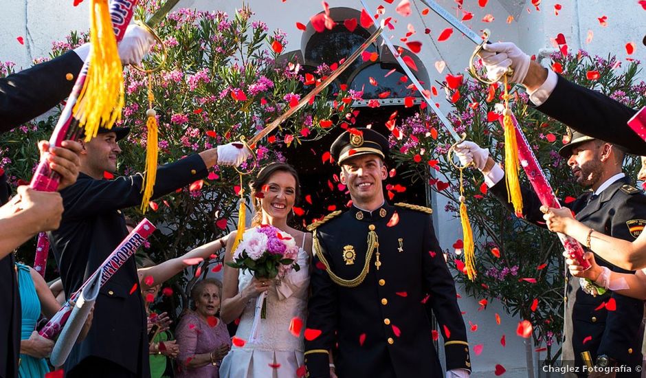 La boda de Alberto y Eva en Navas Del Madroño, Cáceres