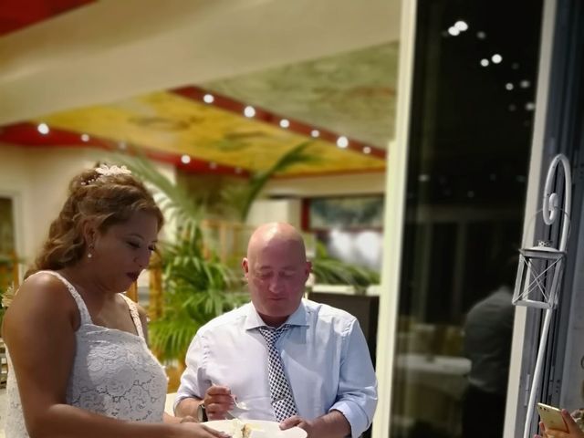 La boda de Francisco  y Claudia  en Sevilla, Sevilla 4