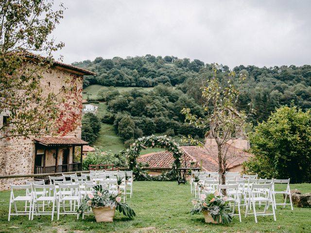 La boda de Alberto y Marta en Nava, Asturias 5