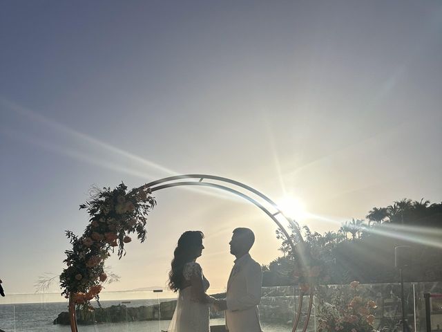 La boda de Eduardo y Melania en Playa Paraiso, Santa Cruz de Tenerife 10