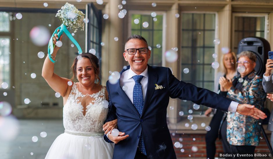 La boda de Peio y Kim en Getxo, Vizcaya