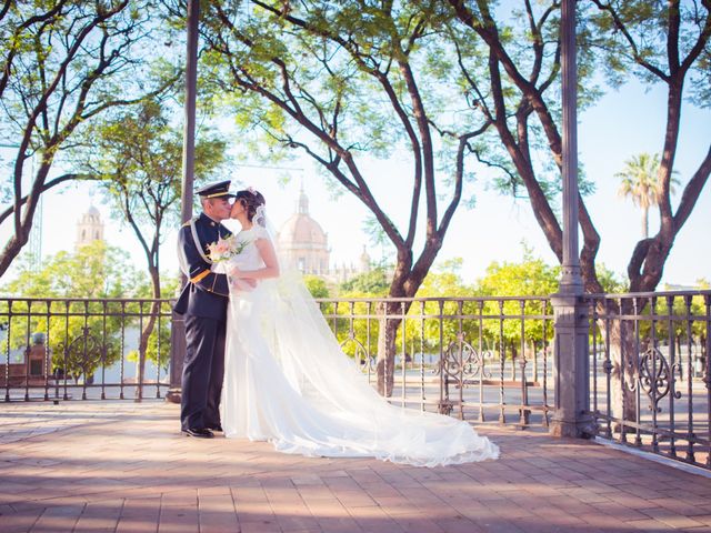 La boda de Andres y Mila en Jerez De La Frontera, Cádiz 64