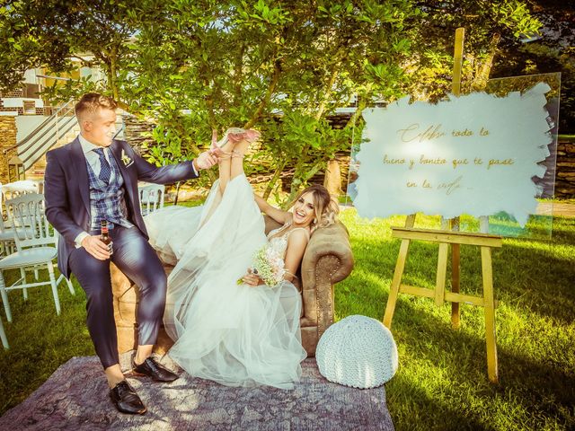 La boda de Manuel y Jessica en Boiro (Boiro), A Coruña 19