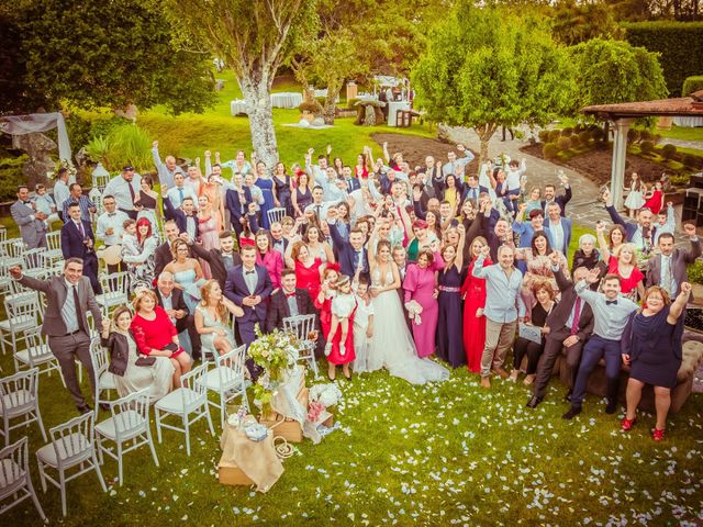 La boda de Manuel y Jessica en Boiro (Boiro), A Coruña 22