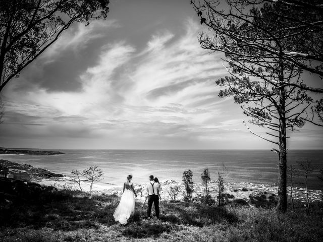 La boda de Manuel y Jessica en Boiro (Boiro), A Coruña 26