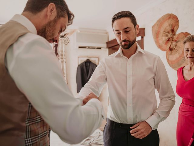 La boda de Moisés y Mireia en Jerez De La Frontera, Cádiz 35