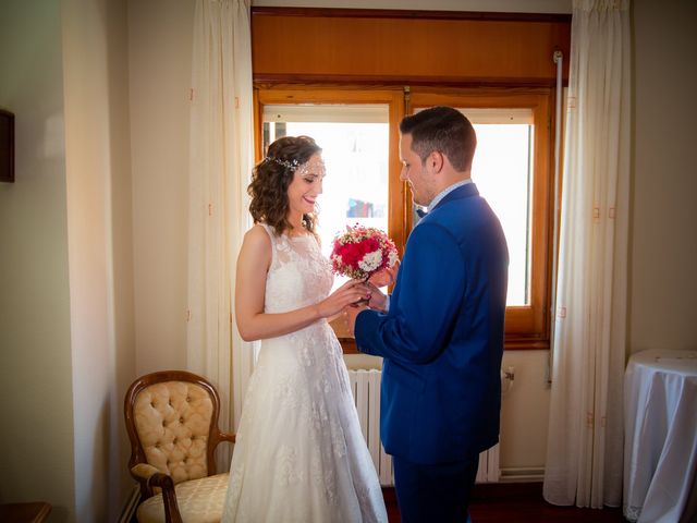 La boda de Víctor y Noelia en Toques, A Coruña 41