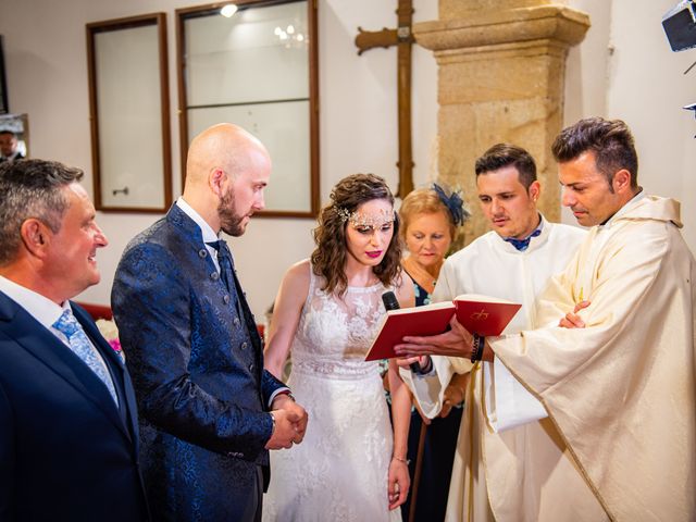 La boda de Víctor y Noelia en Toques, A Coruña 65