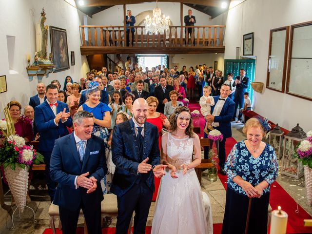 La boda de Víctor y Noelia en Toques, A Coruña 71